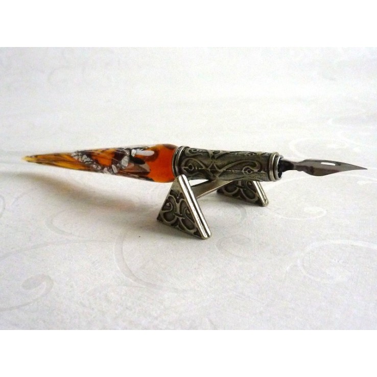 Poggiapenna per calligrafia