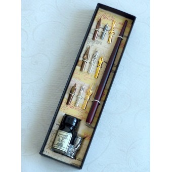 Stylo de calligraphie en bois 2