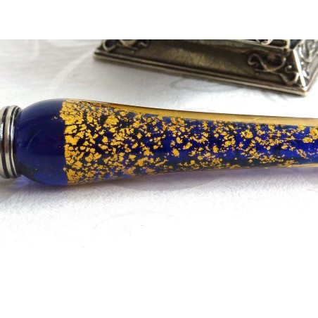 Goldblatt Kalligraphie Stift gesetzt