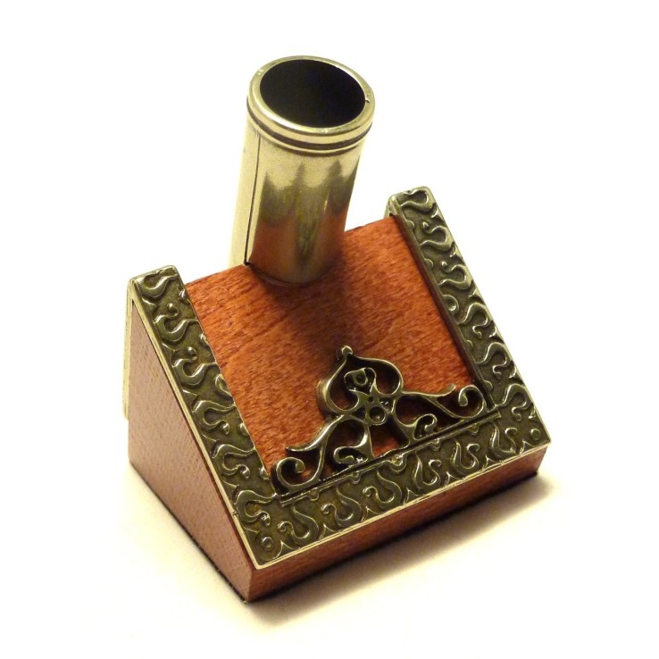 Puu ja Alpakka-kynän pidike