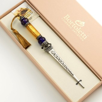 Kirjeenavaaja, lehtikulta - Casanova